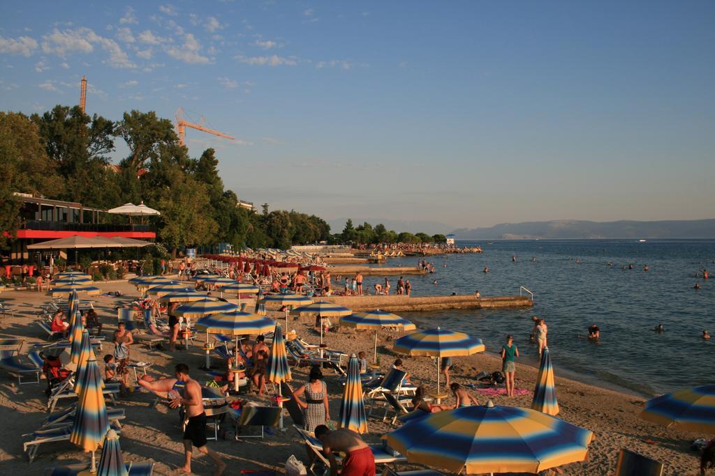 Apartments Agape Crikvenica Εξωτερικό φωτογραφία